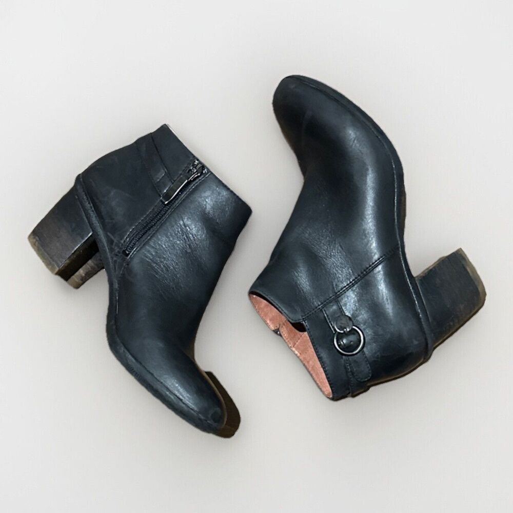 Dansko Black Leather Side Zip Ankle Boots Block Heel Buckle EU 38 US 7.5-8 Work